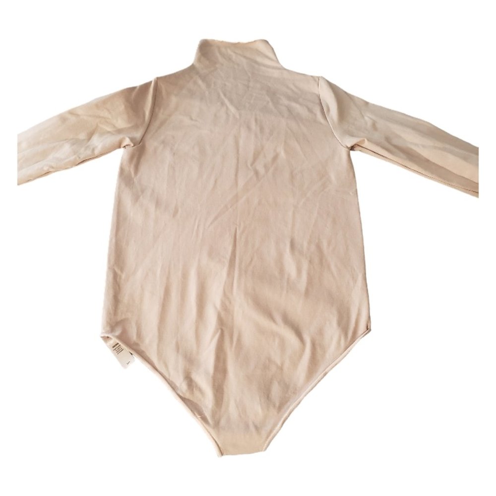 CT757 Skims NWOT Essential Mock Neck Brief Bodysuit Long Sleeve Clay